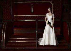Top 5 mẫu váy cưới theo phong cách cổ điển dành cho cô dâu khi tổ chức đám cưới